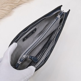 Hermes- Мужская сумка из кожи. Изготовлена из кожи теленка высшег