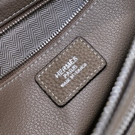 Hermes - новейшая модель сумки Hermes Изготовлена из импортной на