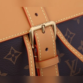 Рюкзак LV Trio Модель： M44658 Сумка из ткани Monogram с клапаном