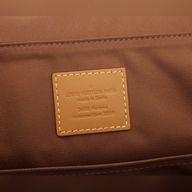 Рюкзак LV Trio Модель： M44658 Сумка из ткани Monogram с клапаном 