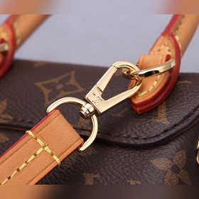 Рюкзак LV Montsouris BB Модель： M45502 Louis Vuitton представляет