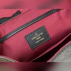 Рюкзак LV MONTSOURIS BB, модель M45516, черный Louis Vuitton пре