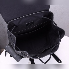LV Полностью металлическая сумка Christopher Small Backpack Модел