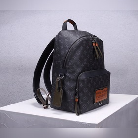 Рюкзак LV Discovery Модель： M45218 Входит в лимитированную серию