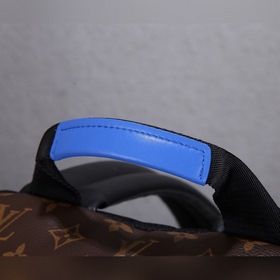 Рюкзак LV Dean Модель： M45867 Рюкзак Dean изготовлен из ткани Mon