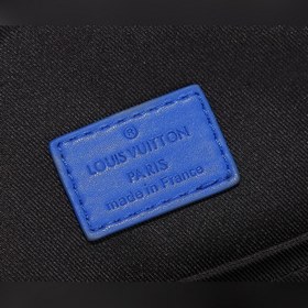 Рюкзак LV Dean Модель： M45867 Рюкзак Dean изготовлен из ткани Mon
