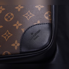 LV Полностью металлическая сумка Dean Модель： M45335 Спортивный с