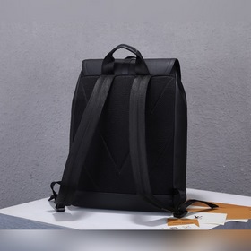 Рюкзак LV Модель： M58644 Эта сумка-рюкзак с двумя плечевыми ремня