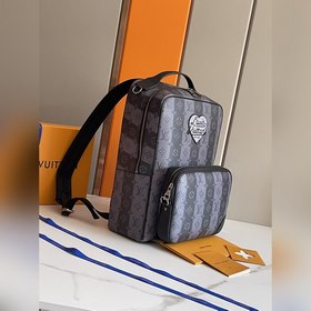 LV Модель M45962 Utilitary Рюкзак Создан японским дизайнером Nigo