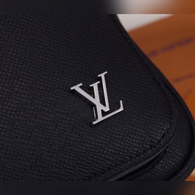 Рюкзак LV Alex Модель： M30258 Сумка из кожи Taga отличается четко
