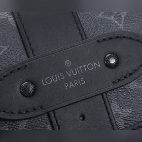 Рюкзак LV Saumur Модель： M45913 Новая сумка Saumur придает соврем