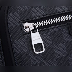 Рюкзак LV Josh Модель： N41473 Рюкзак Josh выполнен из ткани Monog