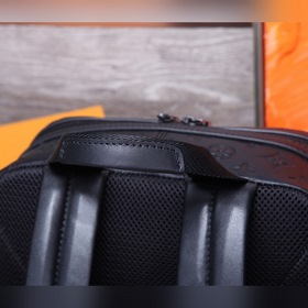 Рюкзак LV Sprinter Модель： M44727 Мягкая кожа Monogram Shadow с л