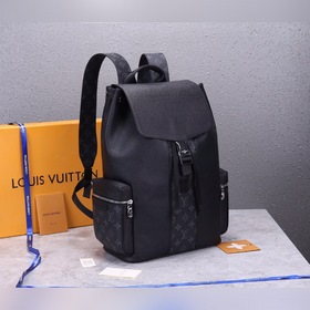 Рюкзак LV Outdoor Модель M30417 Рюкзак Outdoor из серии Tagarama