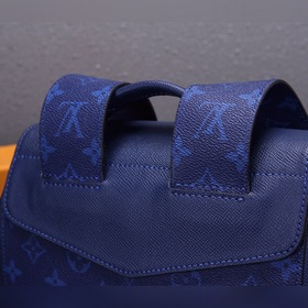 Рюкзак LV Outdoor Модель M30417 Рюкзак Outdoor из серии Tagarama