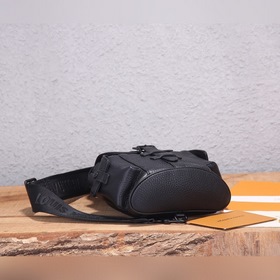 Рюкзак LV Christopher XS Модель： M58495 Рюкзак Christopher XS — э