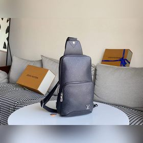 LV Модель M30443 Черный рюкзак Avenue Сумка с характерными линиям