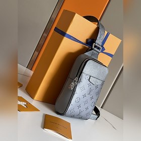LV Модель M30833 серебристый Taigarama серия Outdoor сумка через