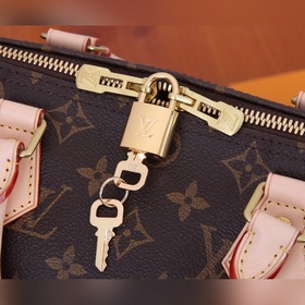 Сумка LV Speedy Модель： M41112 Каждая деталь сумки Speedy являетс