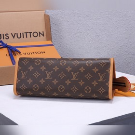 LV Женская сумка из серии Vintage Gold Ball Triangle, модель： M40