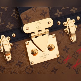 LV Trunk Clutch Сумка Модель： M43596 Мягкая ткань Monogram и Mon