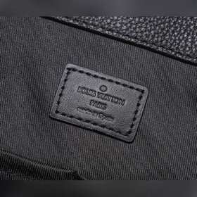 Сумка LV Aerogram Tote Модель： M57308 Изготовлена из мягкой и неж