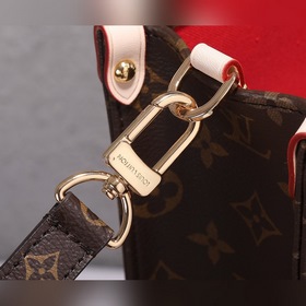 LV полностью металлическая классическая сумка Louis Vuitton Sac P