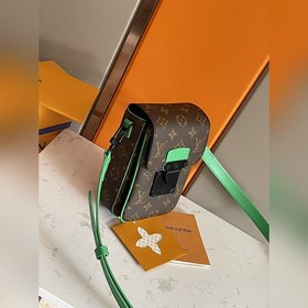 LV &nbsp;S-Lock Vertical Wearable Чехол для мобильного телефо