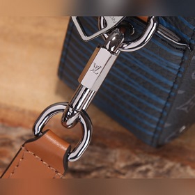 Сумка LV Volga с металлической фурнитурой Модель： M69688 Сумка V