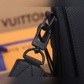 Почтовая сумка LV Aerogram Модель： M57080 Минималистичный дизайн,