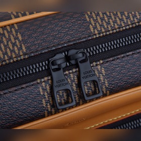 LV Сумка через плечо Nil из цельностального металла Модель： N4035