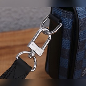 Сумка LV Studio Mailbag с металлической фурнитурой Модель： N5002