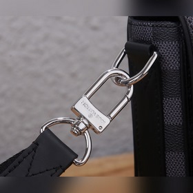 LV Мужская сумка через плечо Studio Почтальон Модель： N50013 Эта 