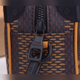 LV Mini Soft Trunk сумка с цепочкой Модель： N60394 Яркий узор Da