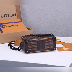 LV Mini Soft Trunk сумка с цепочкой Модель： N60394 Яркий узор Da