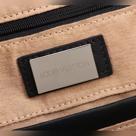 Брелок для ключей LV Модель： 8338-1  Импортная кожа с характерны