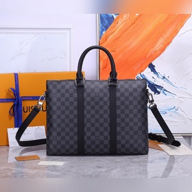 Мужской портфель LV Louis Vuitton  Модель： N24  Высококачестве