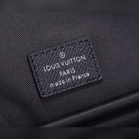 Сумка LV Vertical Tote Модель： M30811 Креативная интерпретация ди
