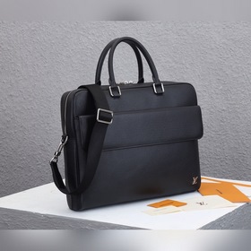 LV Alex портфель Модель： M30440 Изготовлен из тисненной кожи Taga