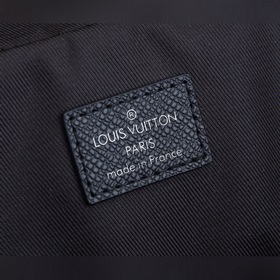 LV Alex портфель Модель： M30440 Изготовлен из тисненной кожи Taga