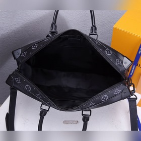 LV Soft Trunk портфель Модель： M44952 Прямоугольная форма из ткан