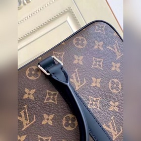 LV Старая модель 41478 VOYAGE Маленькая сумка для документов Груб