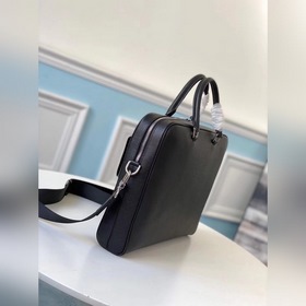 LV Alex портфель Модель： M30440 Изготовлен из тисненной кожи Taga