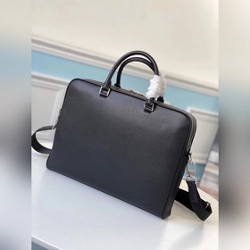 LV Alex портфель Модель： M30440 Изготовлен из тисненной кожи Taga