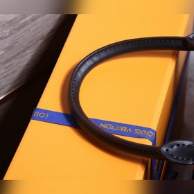 LV Модель M41478 Черный PORTE-DOCUMENTS VOYAGE Маленькая сумка дл