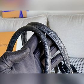 LV Модель N50072 Sirius Брифинг Продолжая традиции дизайна почтов