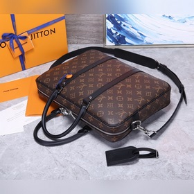 LV Модель M52005 PORTE-DOCUMENTS VOYAGE Маленькая сумка для докум