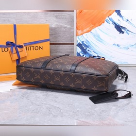 LV Модель M52005 PORTE-DOCUMENTS VOYAGE Маленькая сумка для докум