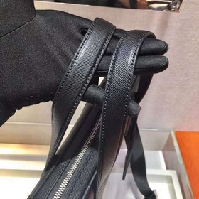 Новая сумка для документов PRADA, модель 2VE368 Изготовлена из им