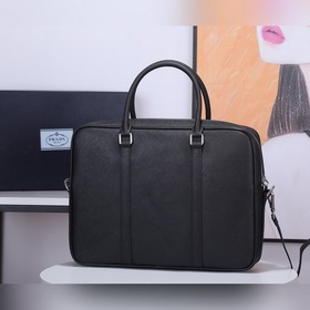 Портфель Prada, модель 2VE363-2E Итальянский импортный материал